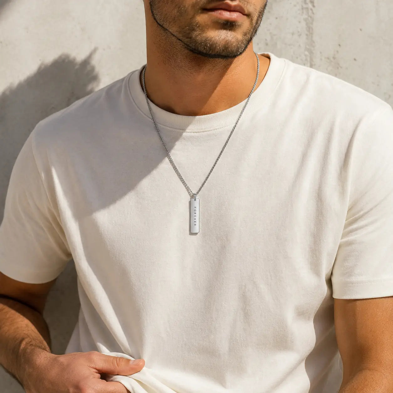 Nill Custom Engraved Jewelry by Feeliento