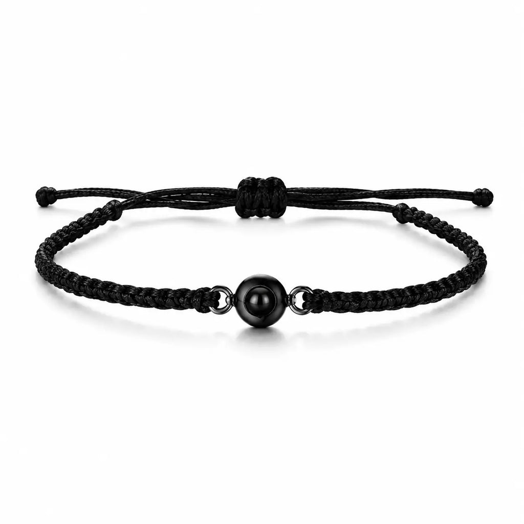 Danish bracelet with encrypted pearl