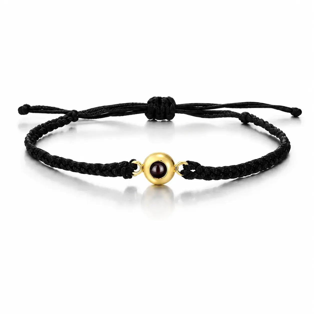 Danish bracelet with encrypted pearl