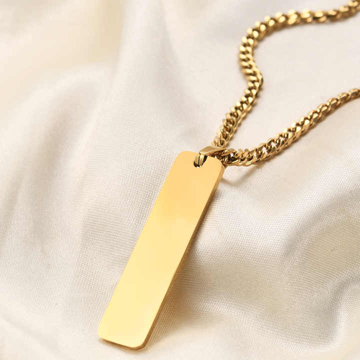 Nill Custom Engraved Jewelry by Feeliento